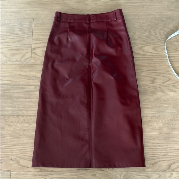 Amazon | Burgundy Faux Leather Midi Skirt | Red | size small - Picture 8 of 8